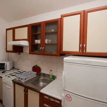 Slavica Apartamento Petrcane